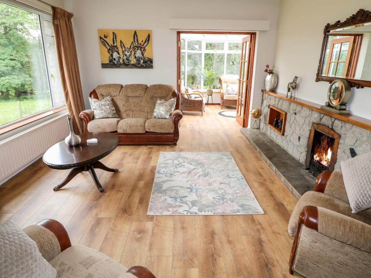 Glebe Farm Cottage 纽里 外观 照片