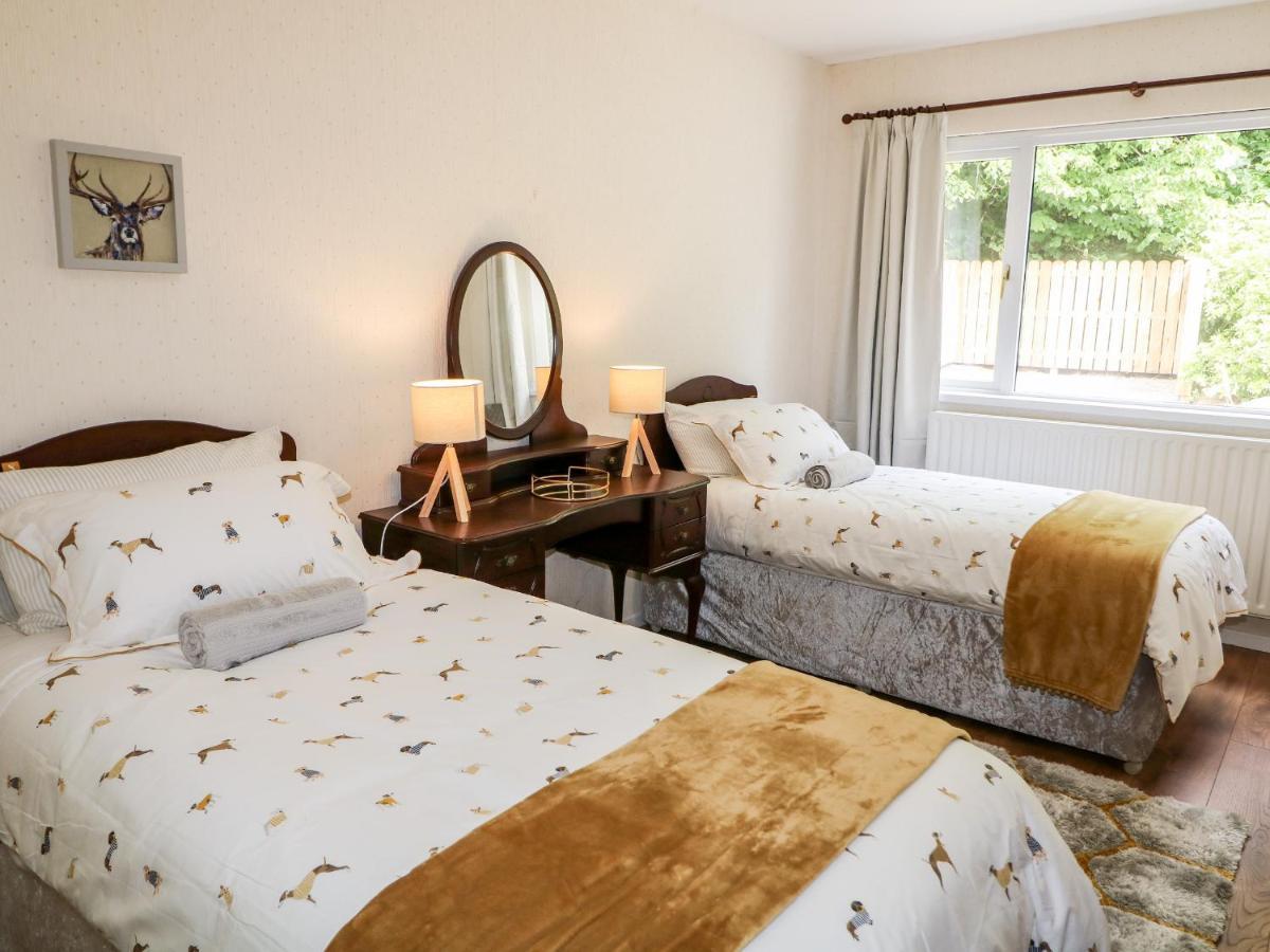 Glebe Farm Cottage 纽里 外观 照片