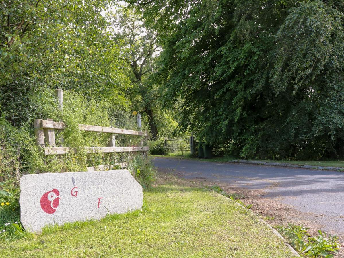 Glebe Farm Cottage 纽里 外观 照片